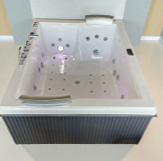 MIZMO Pure Acrylic Bathtub 1800×1500×750 mm – Glossy White | Model CB-10